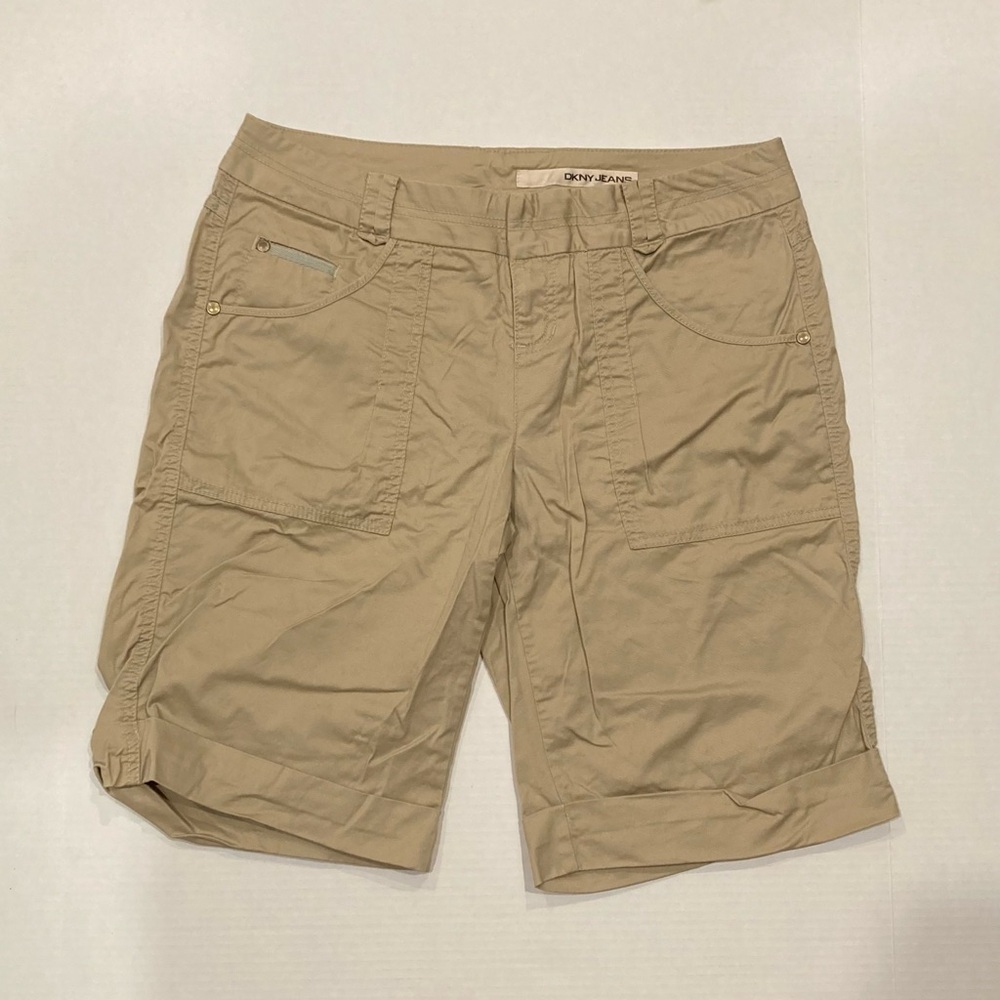 Dkny Tan Cargo Shorts with Classic Cut